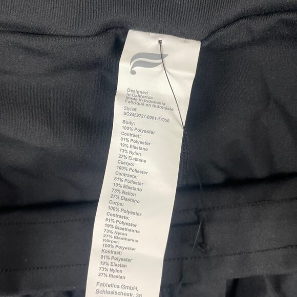 Fabletics Women's Large Black Polyester Elastane Nylon Sun Chaser 4in Short - Picture 4 of 11